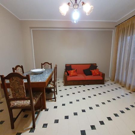 La Fenice Apartment Naro Bagian luar foto